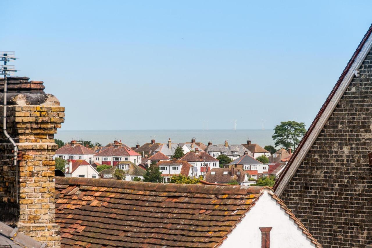 Central Broadstairs Apartment Close To Beach Bagian luar foto