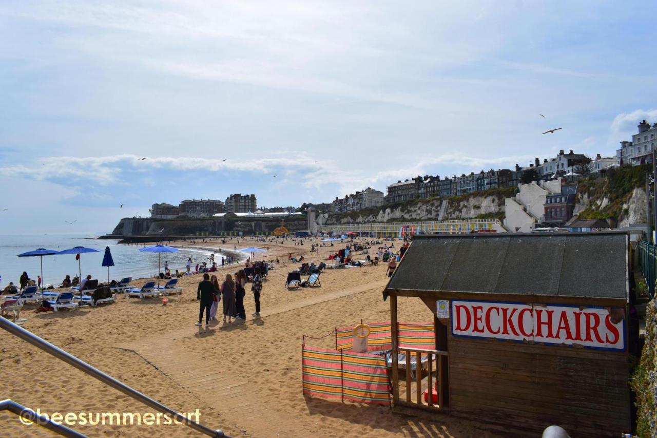 Central Broadstairs Apartment Close To Beach Bagian luar foto